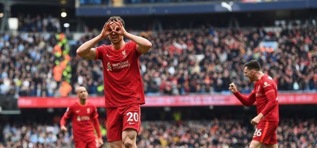 爱游戏全站包含离谱！Ning关键时刻悬念迭起集结日莱比锡迎来里程碑，德布劳内连续七场比赛得分超过精彩发挥的词条